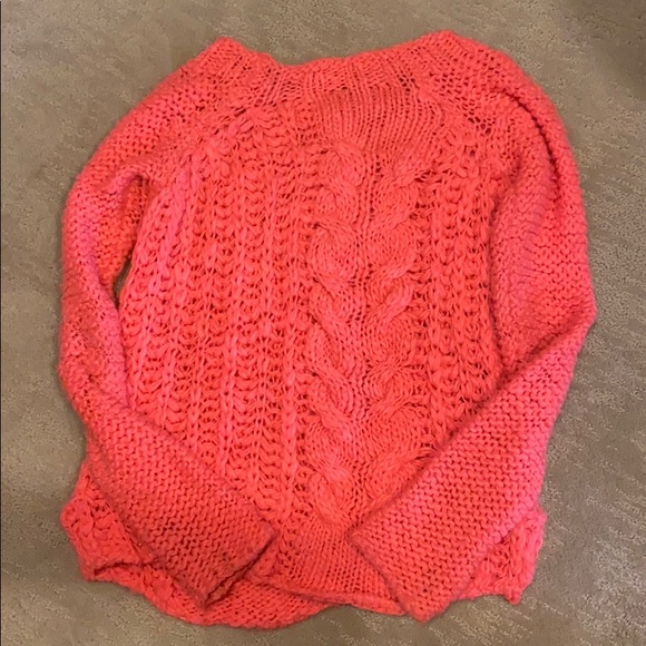 Sweater - Picture 4 of 6